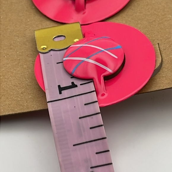 1980โs Pink Circular Painted Metal Stud Earrings (F121) - Picture 7 of 7